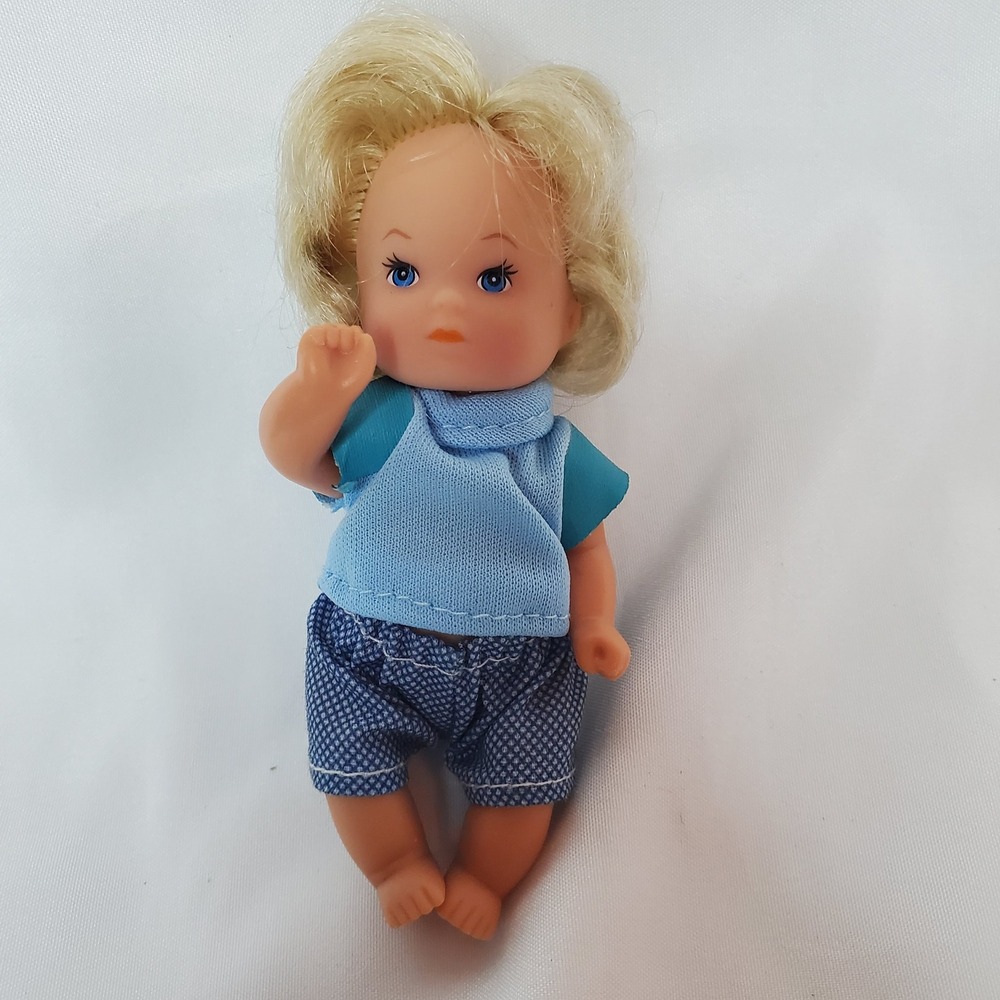 Simba Toys Evi Love Mini Doll Blonde Hair Blue Eyes Blue Shirt Shorts Vintage